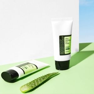 COSRX Aloe Soothing Sun Cream Spf50 PA 50ml ( Pack of 2)